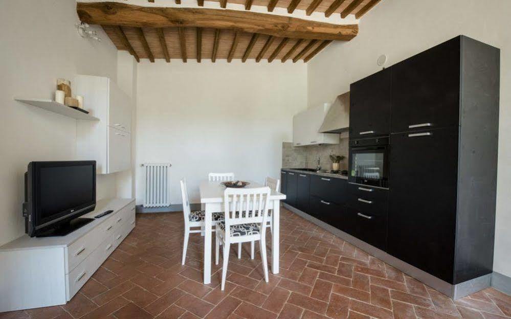 الشقق الفندقية سيينافي  Il Borgo Di Terrensano المظهر الخارجي الصورة