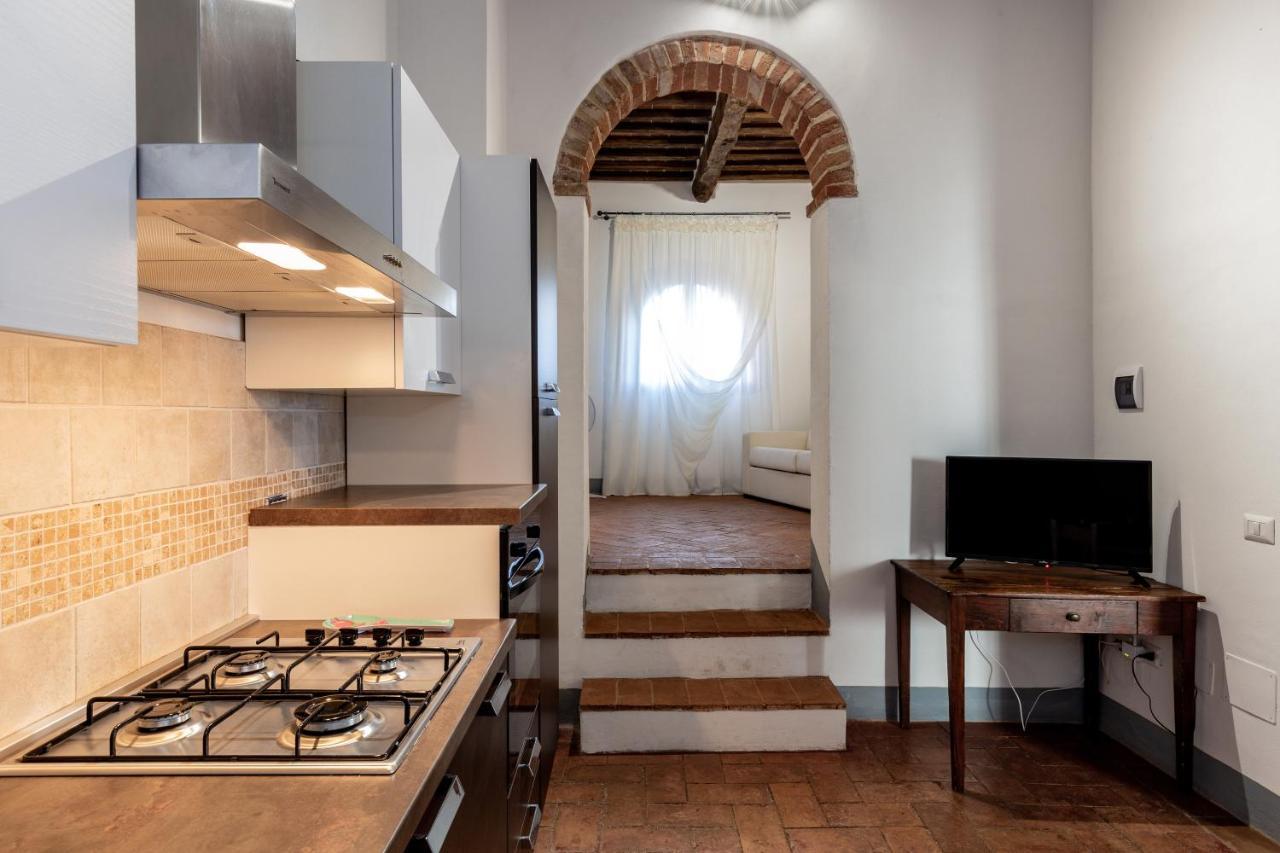 الشقق الفندقية سيينافي  Il Borgo Di Terrensano الغرفة الصورة